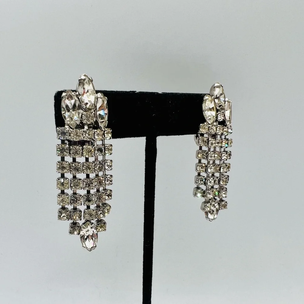 Vintage rhinestone fringe clip on earrings costume jewelry silver tone
